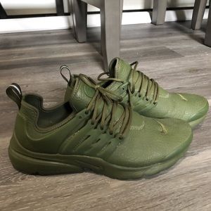 Nike Presto Olive Green Leather